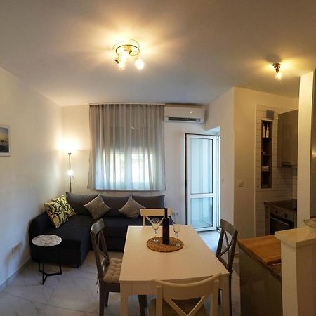Deluxe Apartment Joia With Balcony On The Beach Bacvice, Free Parking, Old Town, Near Ferry Port Split Exterior foto